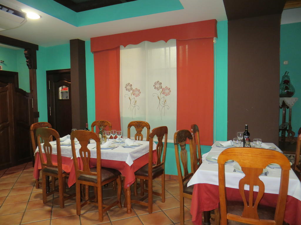 Hostal Restaurante Reina El Tejar Exteriér fotografie