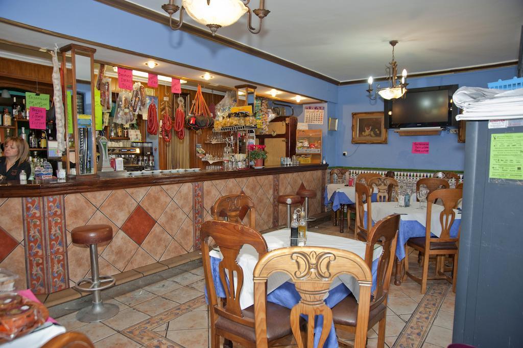 Hostal Restaurante Reina El Tejar Exteriér fotografie