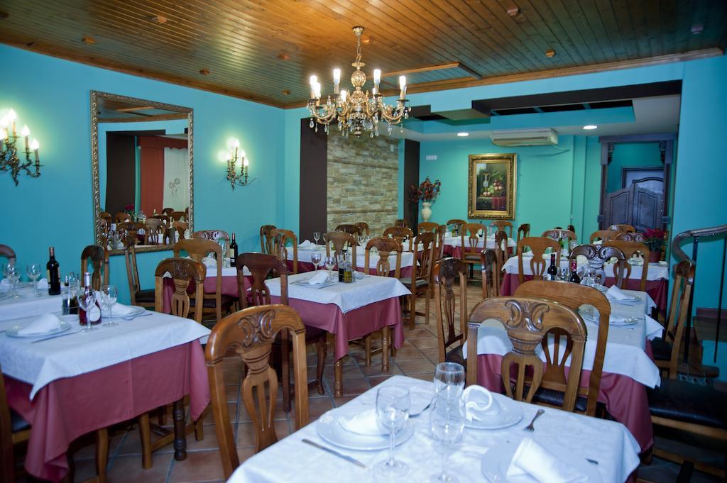 Hostal Restaurante Reina El Tejar Exteriér fotografie